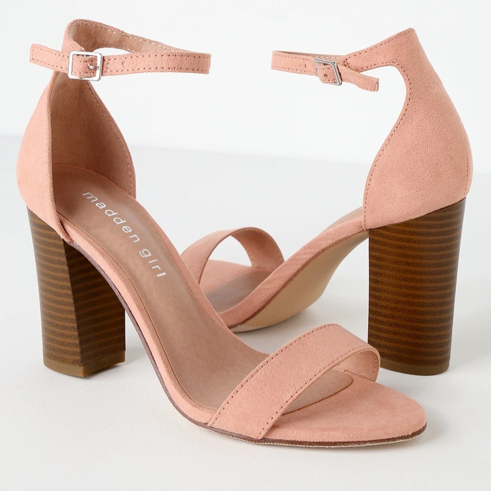 Madden Girl Bella-S 3 1/2” Block Heel w/ Ankle Strap in Champagne Suede Sandal-9